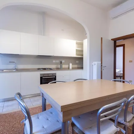 Realkasa Vicolo Otto Colonne Bologna