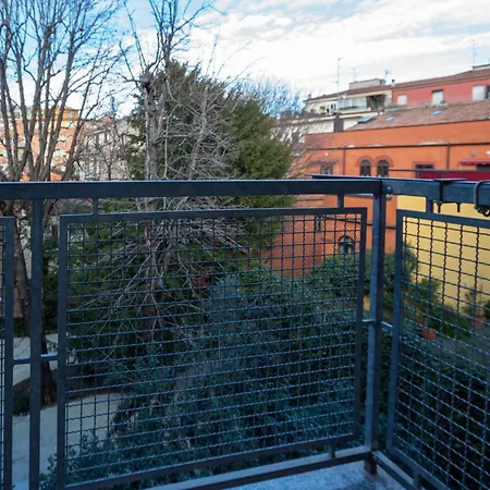 Realkasa Vicolo Otto Colonne * Bologna